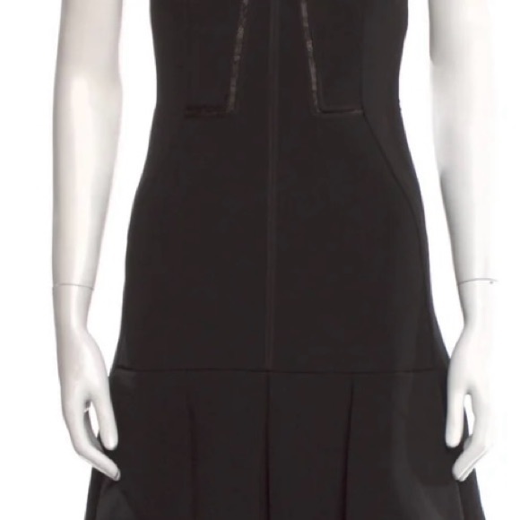 J Mendel Near New BLk Cocktail Dress ft Lace Paneling&Lace Overlay Box Pleat Hem - Picture 4 of 5